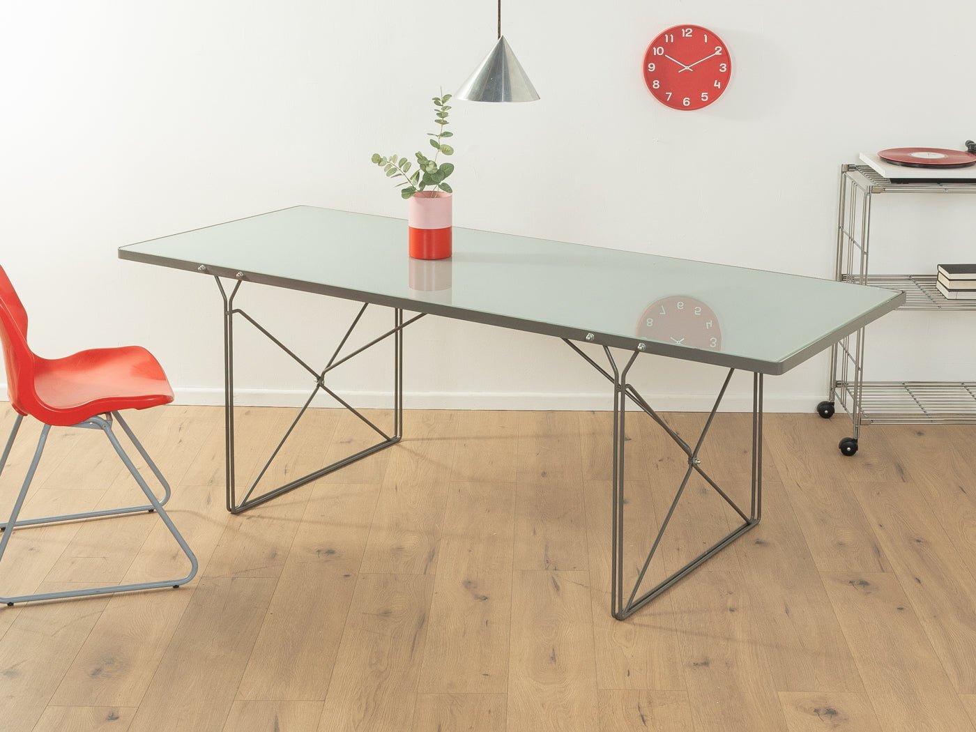 Dining table MOMENT, Niels Gammelgaard – MCF Select