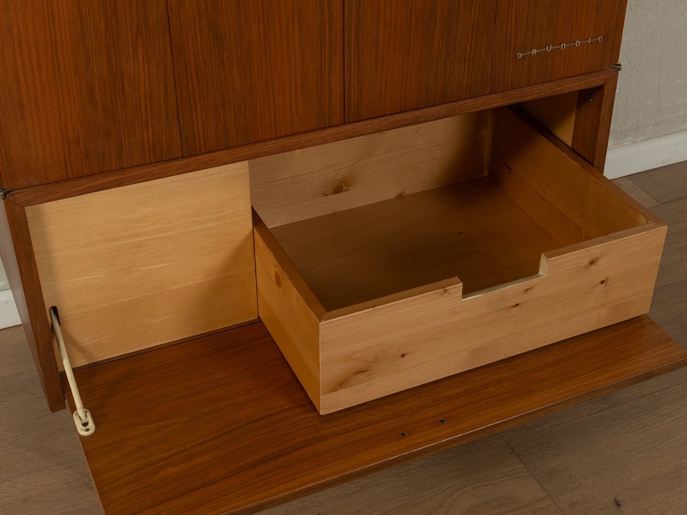 Exklusiver Barschrank - Mid Century Friends - Vintage - Retro - Mid Century