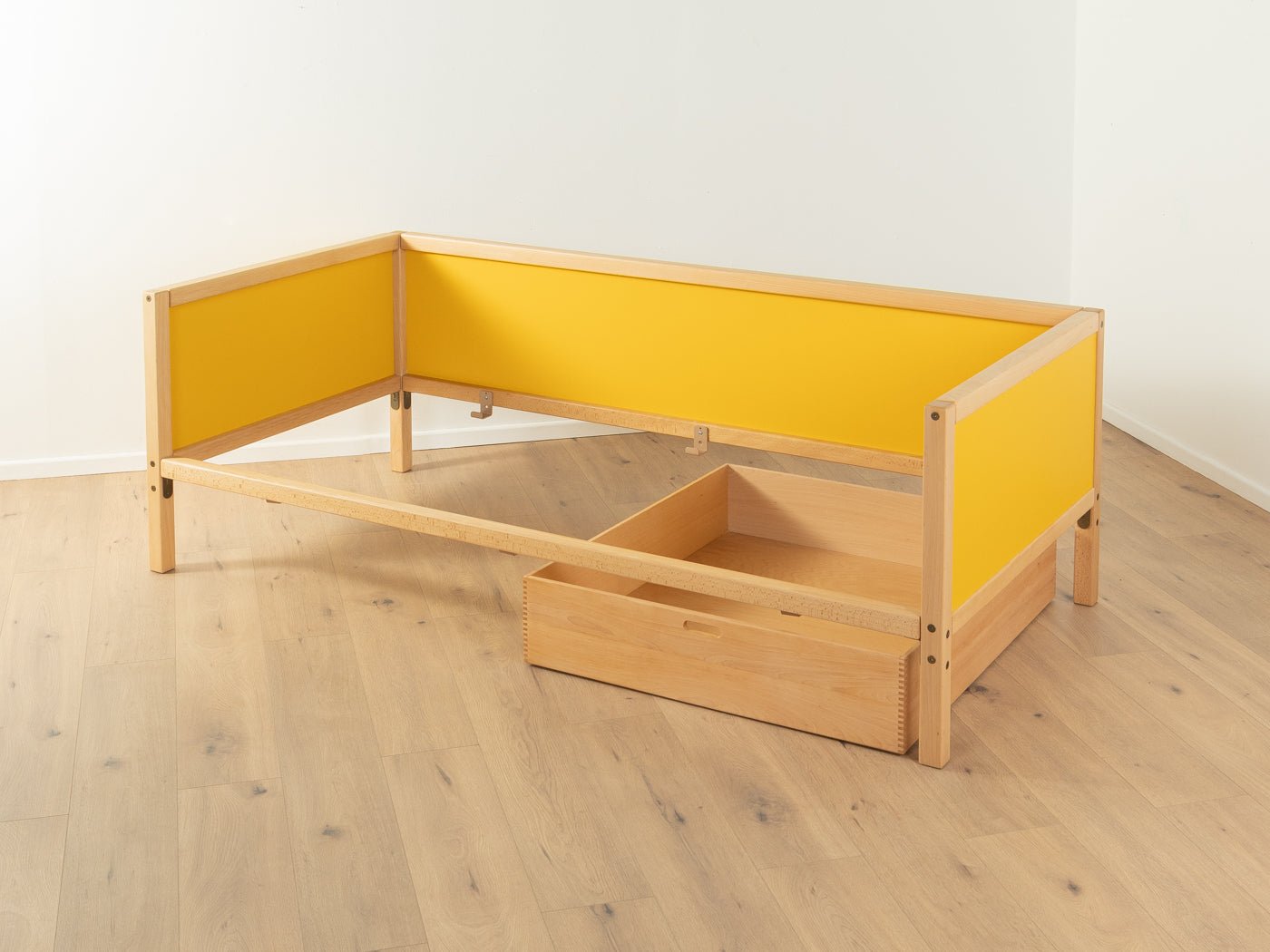 Flötotto Bett - Mid Century Friends - Vintage - Retro - Mid Century