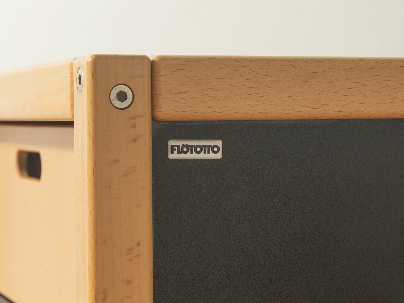Flötotto Kommoden - Mid Century Friends - Vintage - Retro - Mid Century