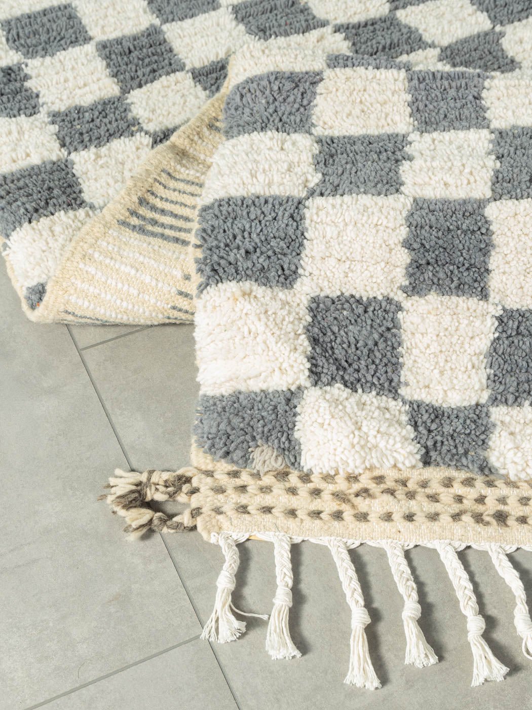 Grey Blue Check, Berber Teppich, 162 x 215 - Mid Century Friends - Vintage - Retro - Mid Century