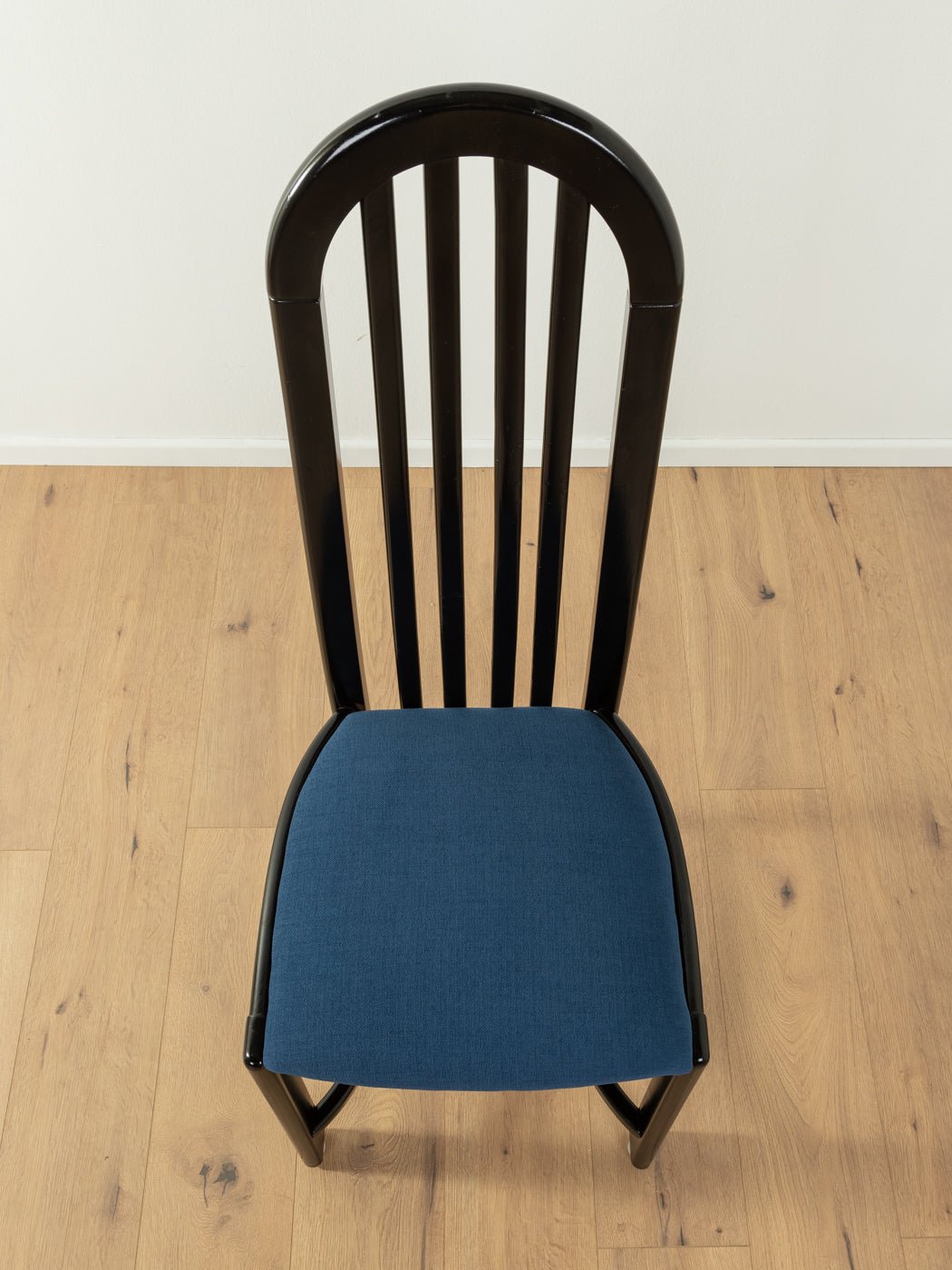 Postmoderne Esszimmerstühle - Mid Century Friends - Vintage - Retro - Mid Century