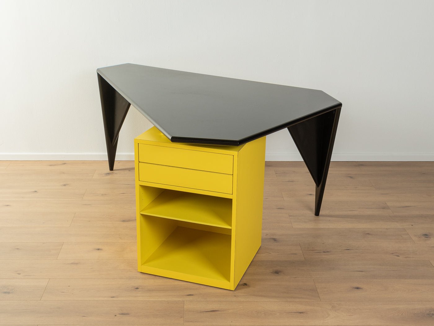 Postmoderner Schreibtisch - Mid Century Friends - Vintage - Retro - Mid Century