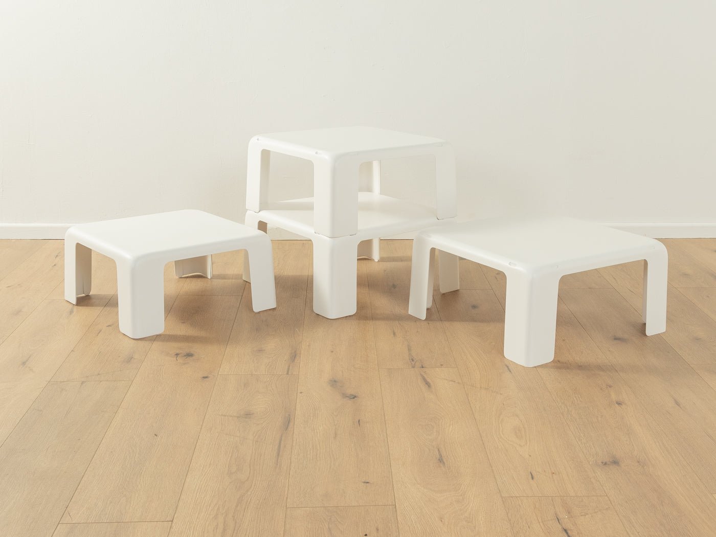 Space Age Beistelltische, GATTI, Mario Bellini - Mid Century Friends - Vintage - Retro - Mid Century