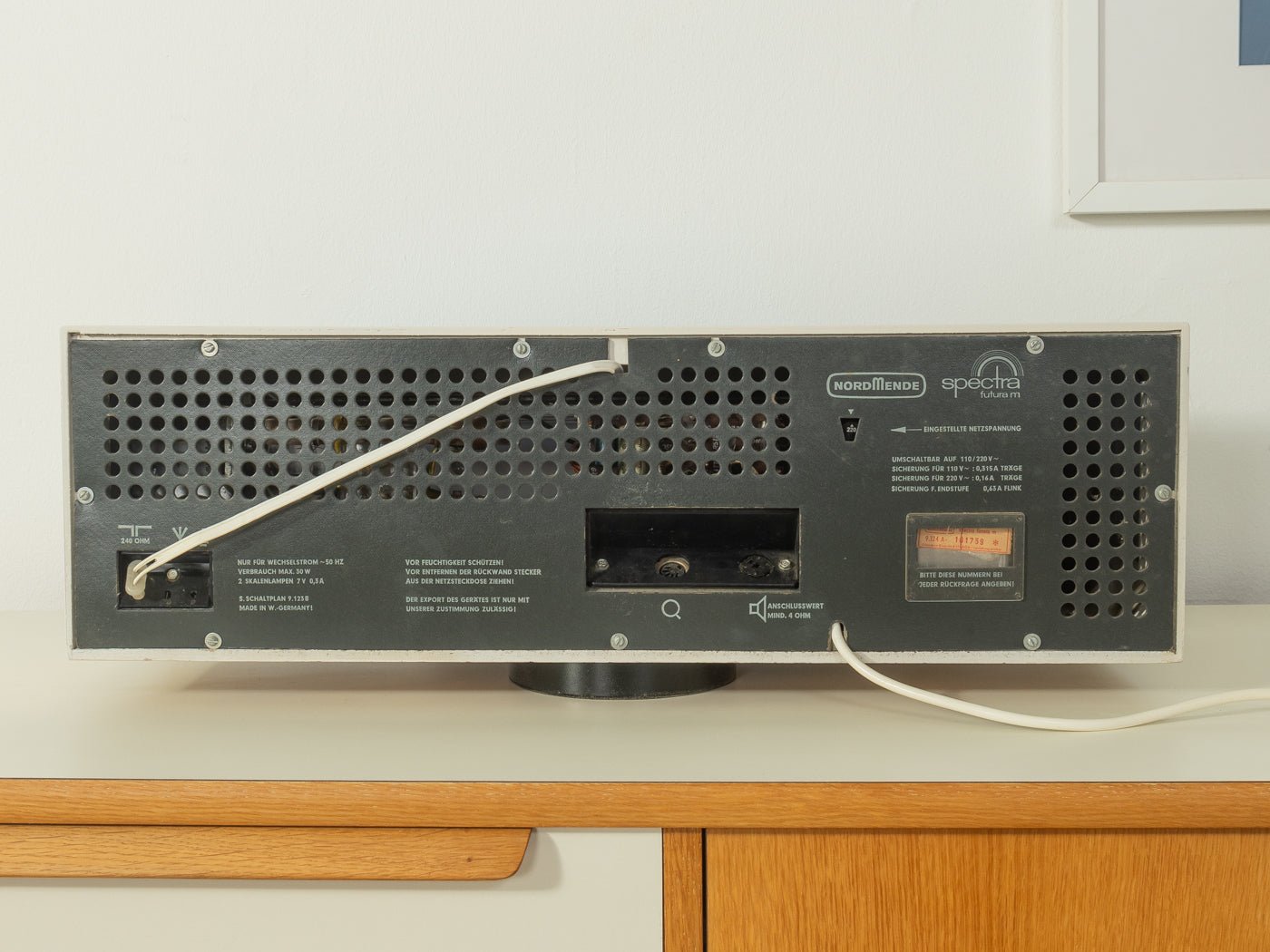 SPECTRA FUTURA M Radio, Raymond Loewy, Nordmende - Mid Century Friends - Vintage - Retro - Mid Century