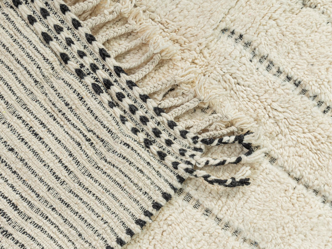 Stripes, Berber Teppich, 210 x 296 - Mid Century Friends - Vintage - Retro - Mid Century