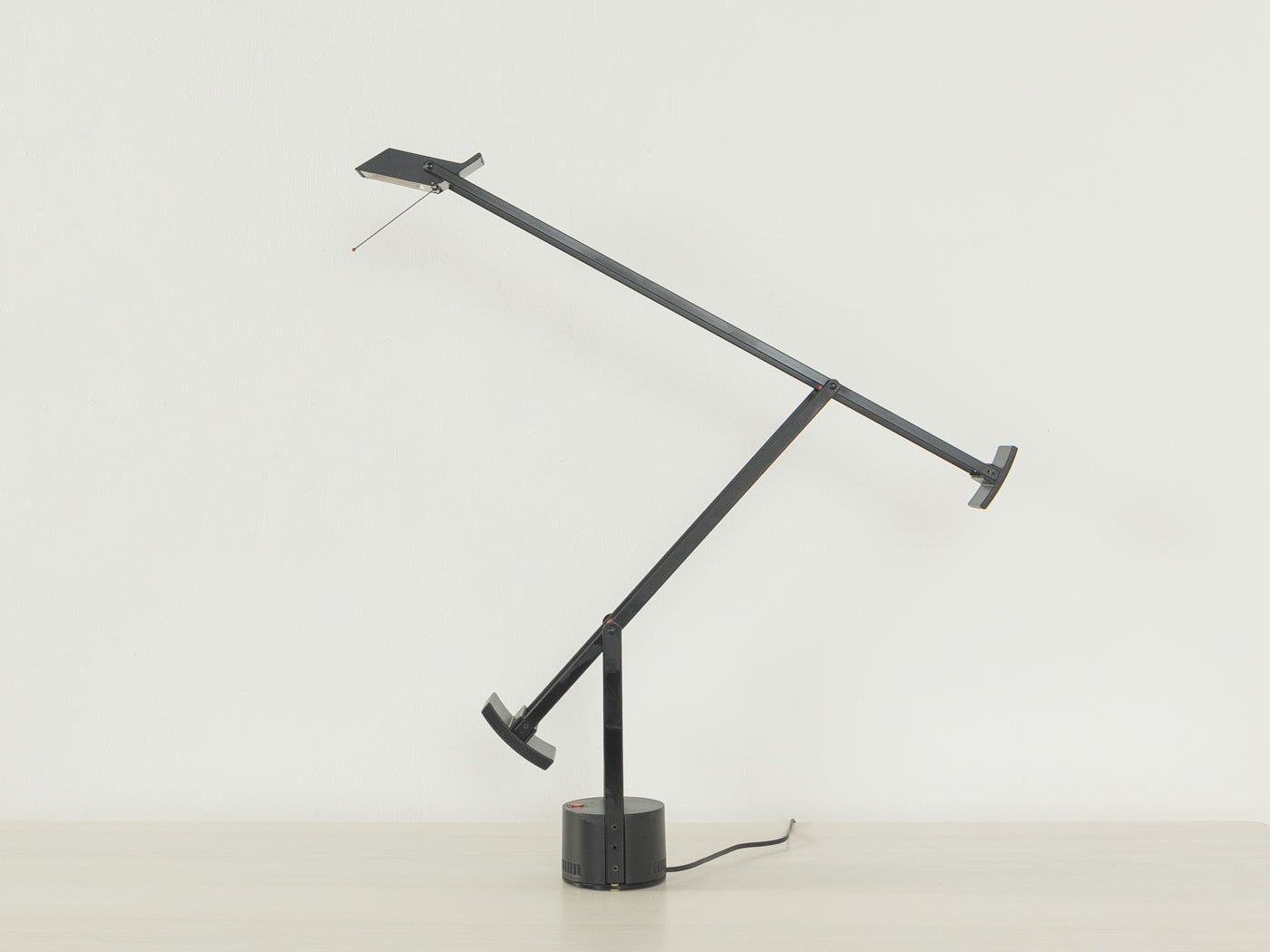 TIZIO Tischlampe, Artemide - Mid Century Friends - Vintage - Retro - Mid Century