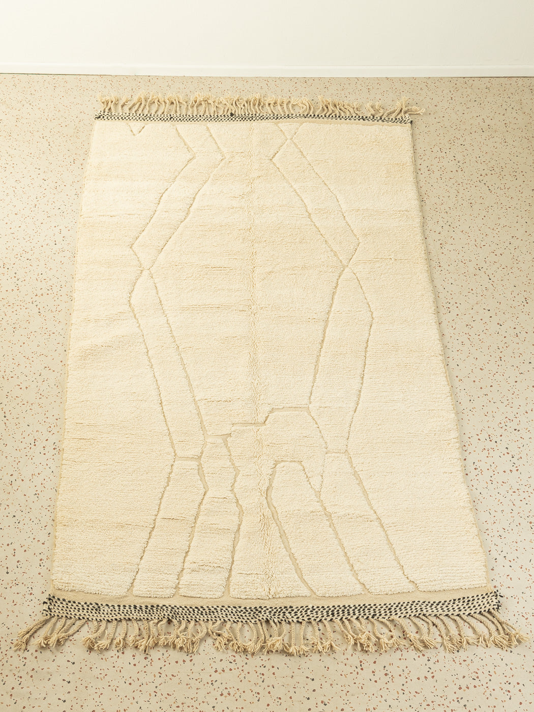 Invisible Lines, Berber Teppich, 195 x 320