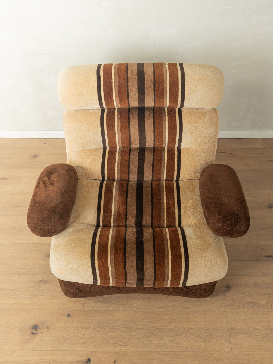 1970s armchair