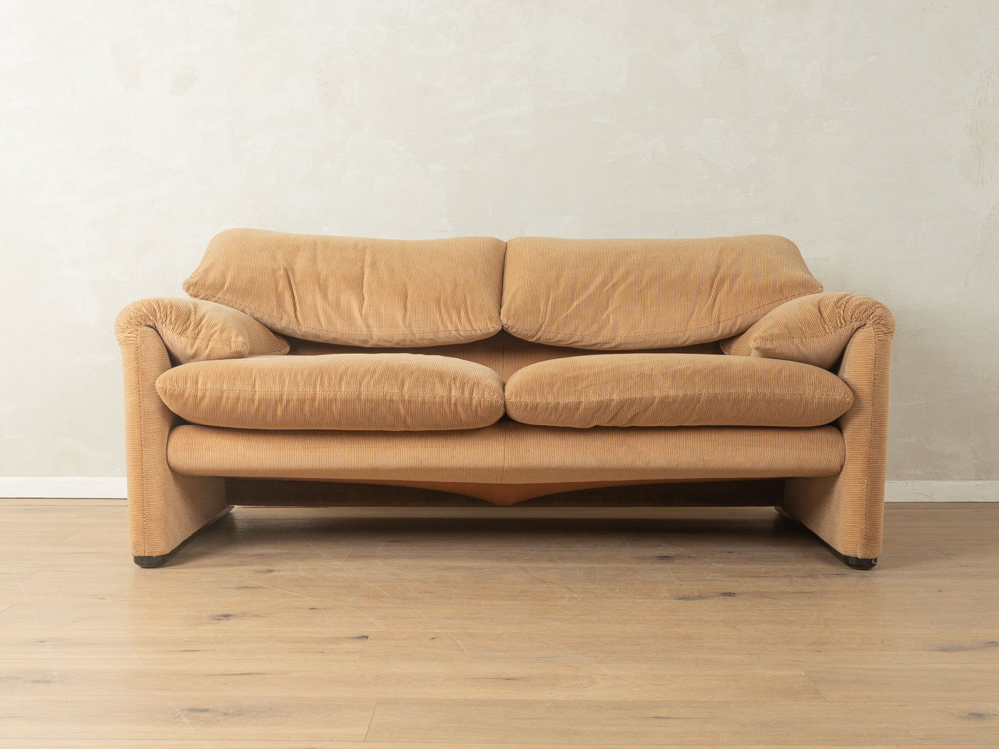 675 MARALUNGA Sofa, Vico Magistretti, Cassina