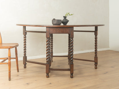 1920s gateleg dining table