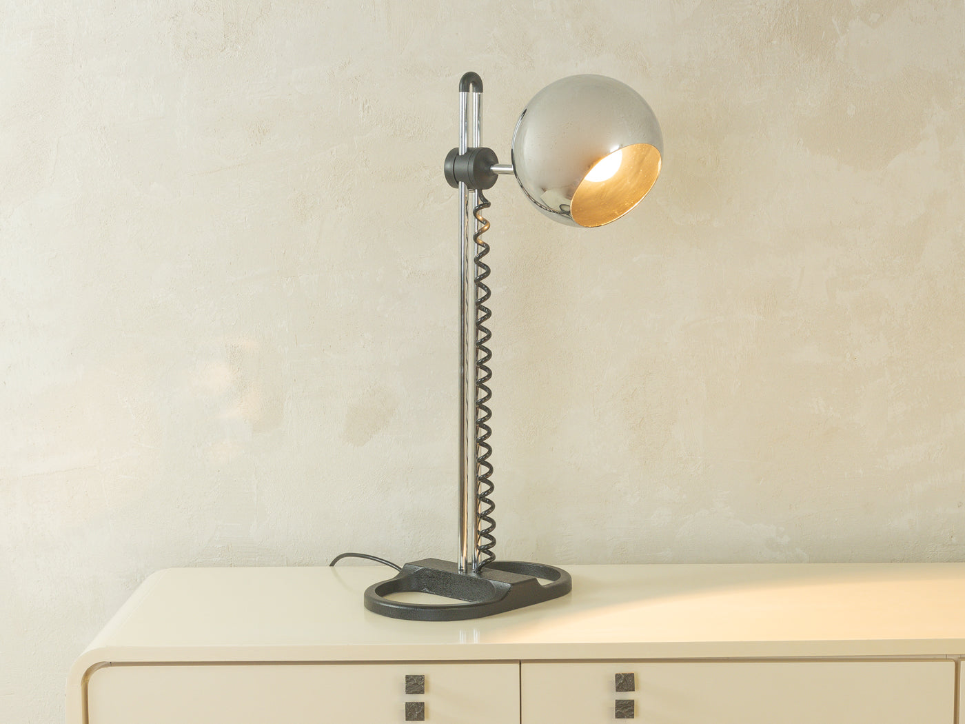 Space Age EYEBALL Tischleuchte, Staff