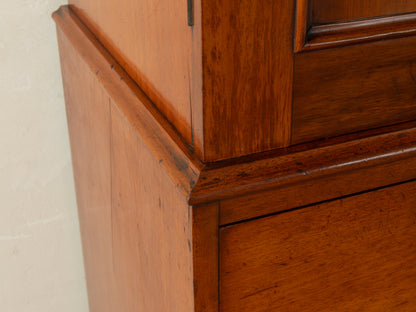 1840er Jahre Linen Press Wäscheschrank