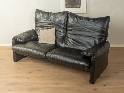 675 MARALUNGA Sofa, Vico Magistretti, Cassina