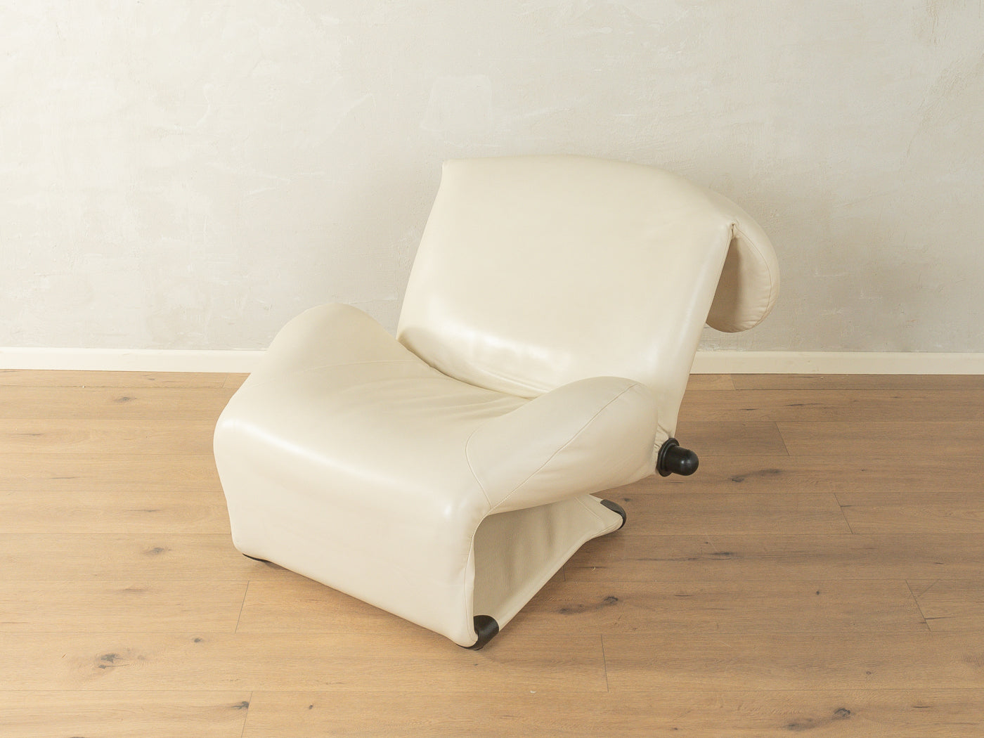 WINK armchair, Toshiyuki Kita, Cassina – MCF Select