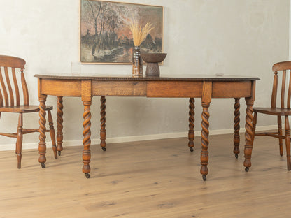Victorian dining table, circa 1840
