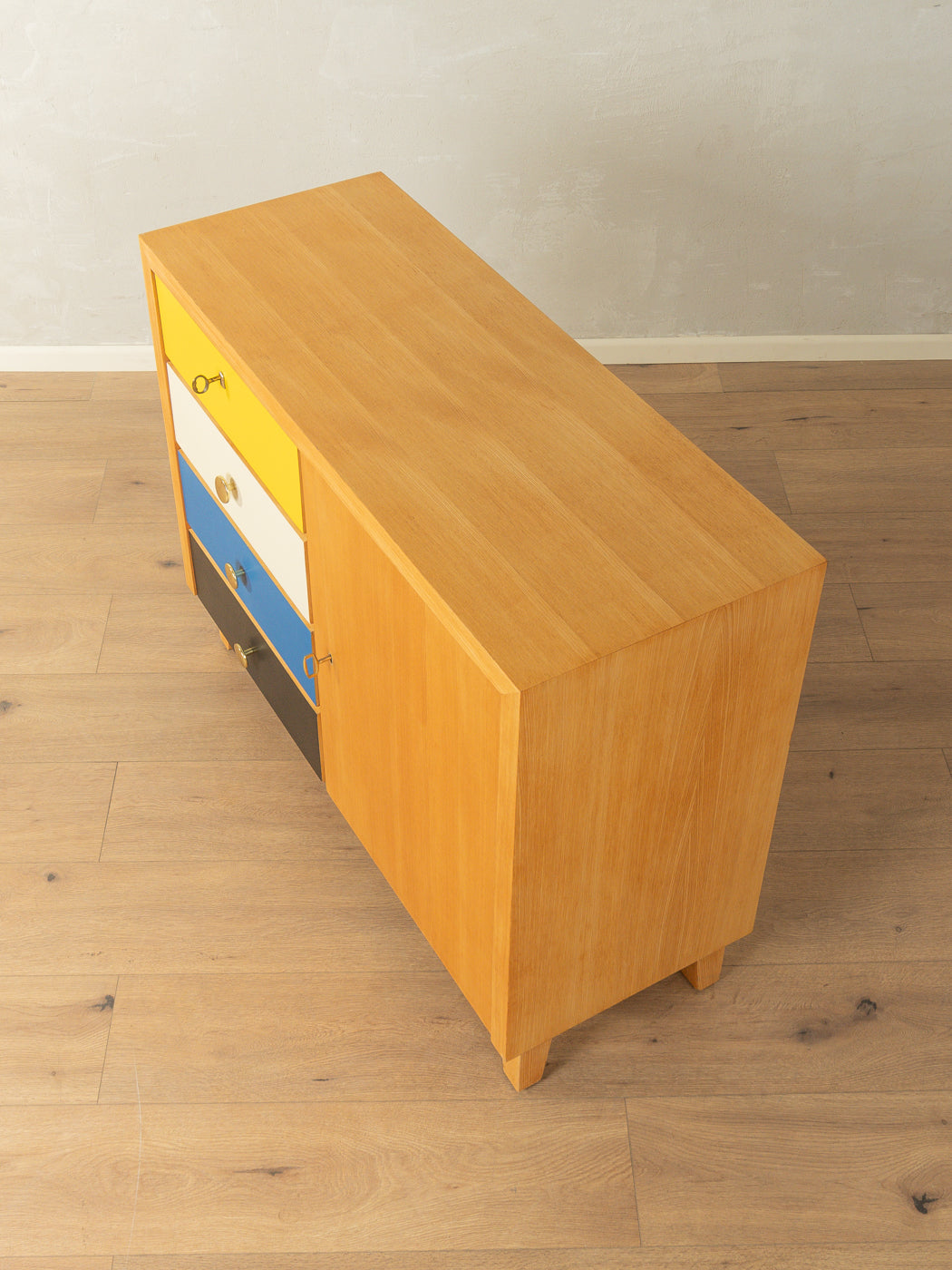 1950s chest of drawers, Musterring