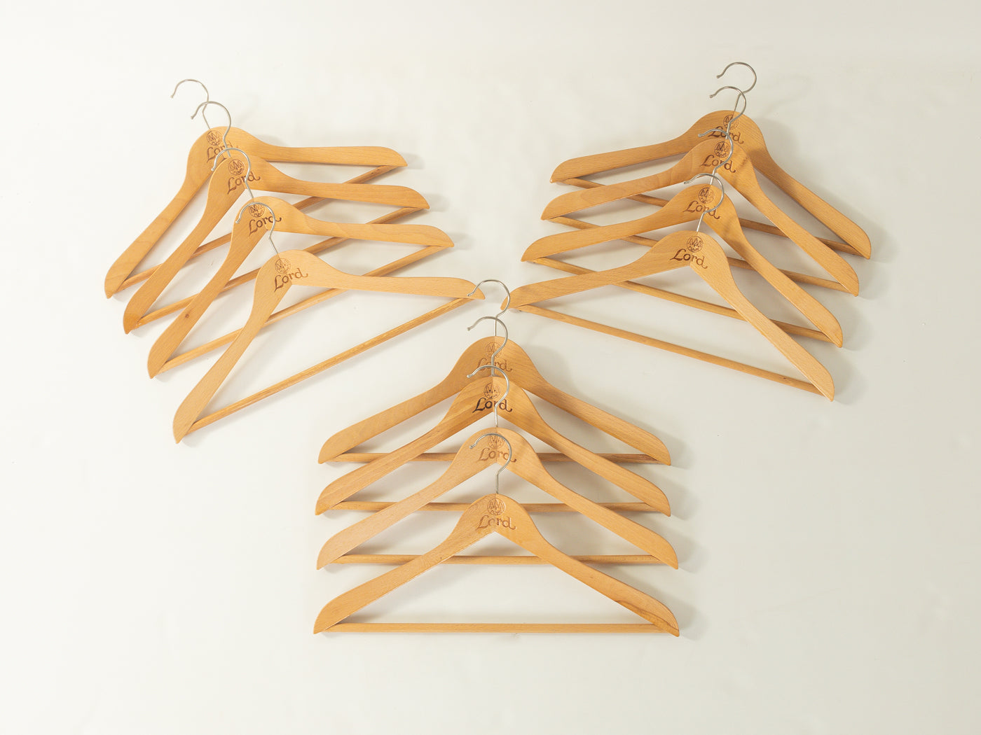1960s Clothes hangers, Lord