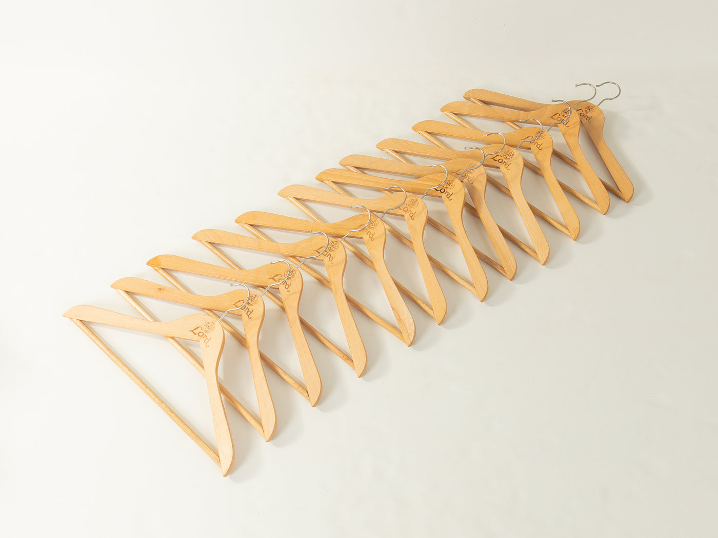 1960s Clothes hangers, Lord