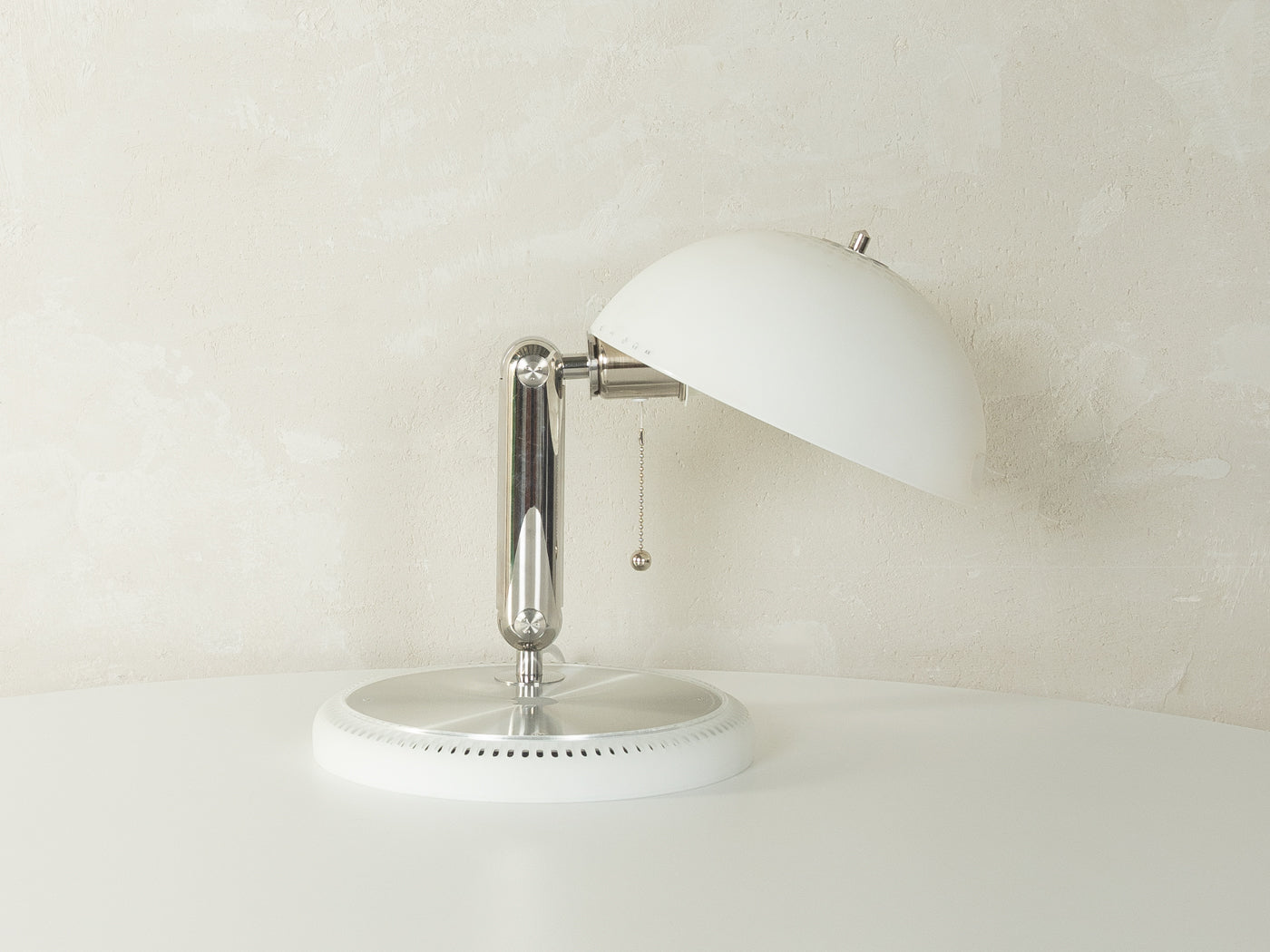 Apple iMac G4 table lamp