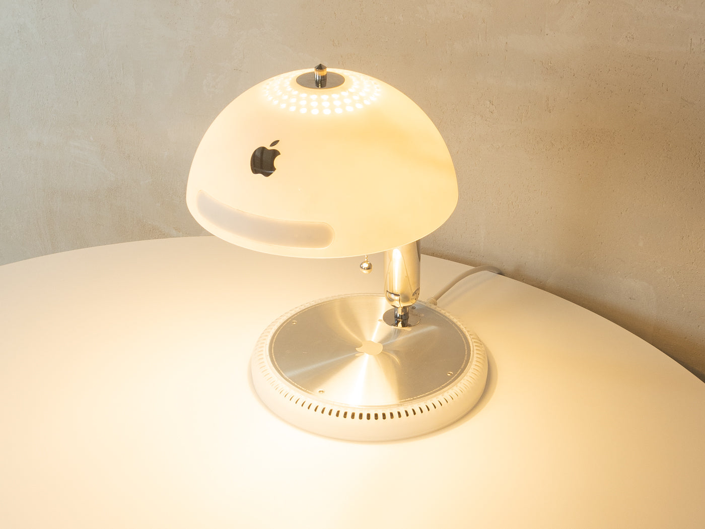 Apple iMac G4 table lamp