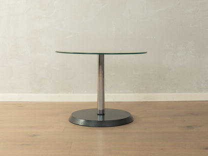 Postmoderner Beistelltisch