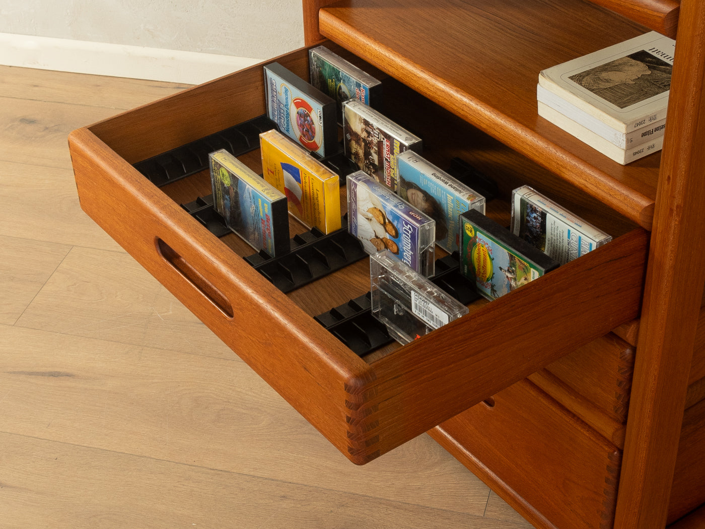 1960er Jahre HiFi-Rack, dyrlund