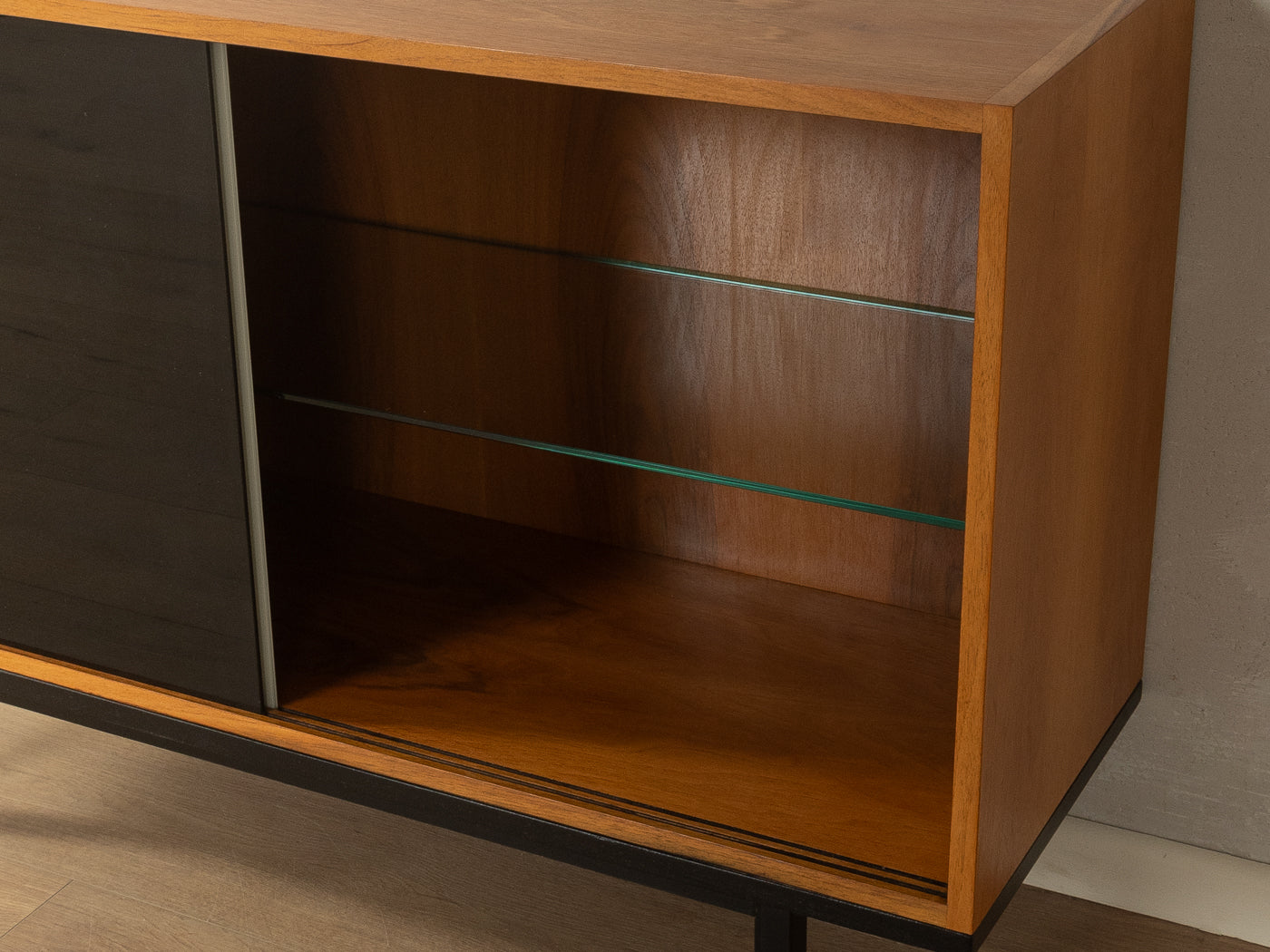 1950s chest of drawers
