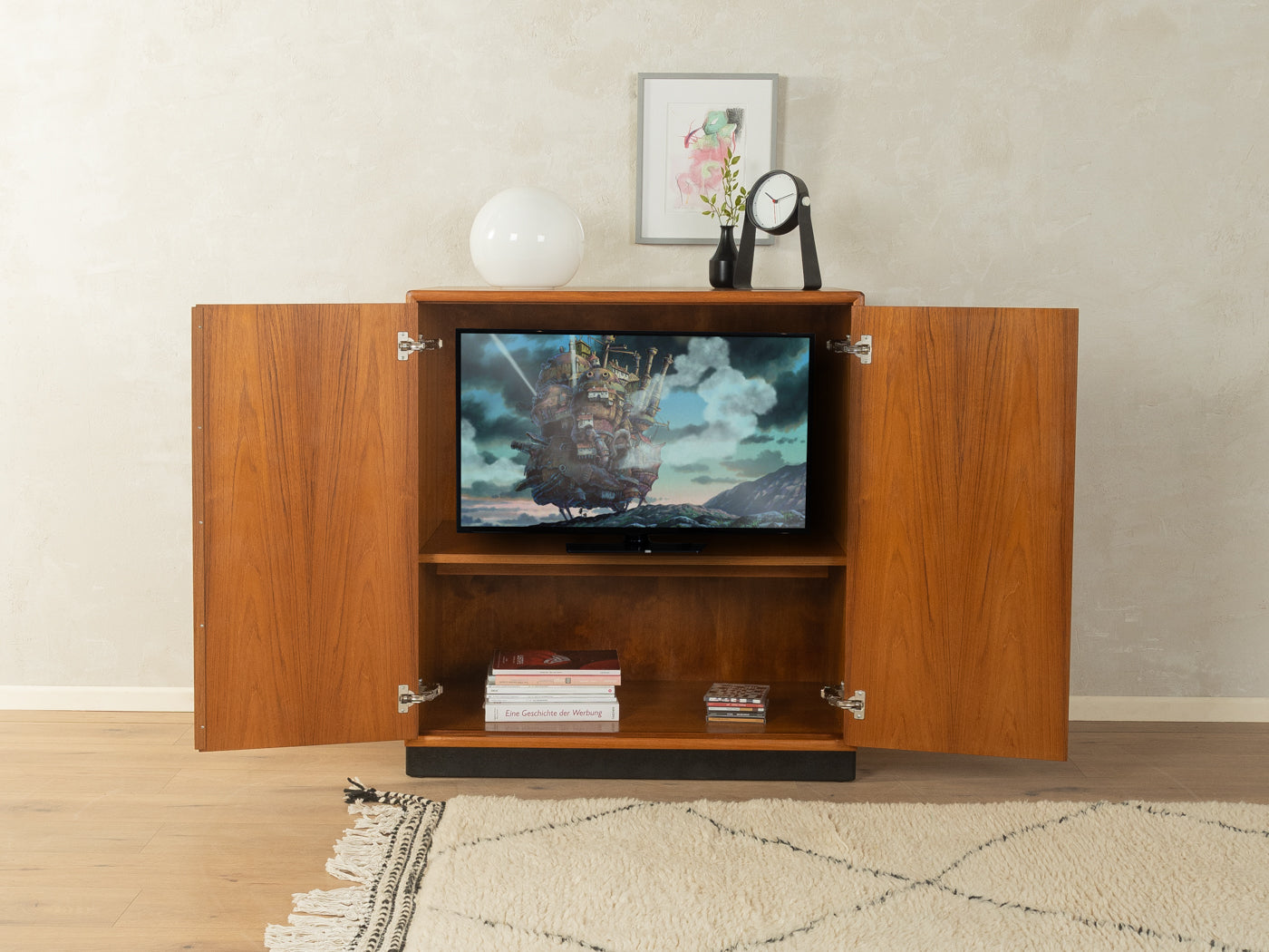 1960er Jahre TV-Kommode