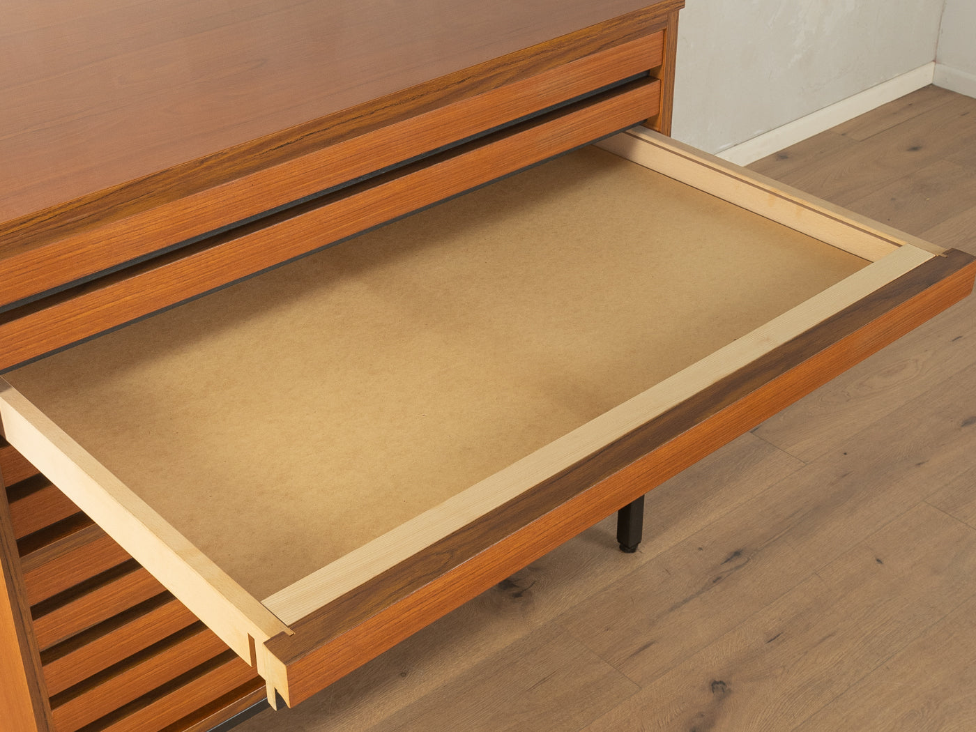 1960er Jahre Schubladenschrank