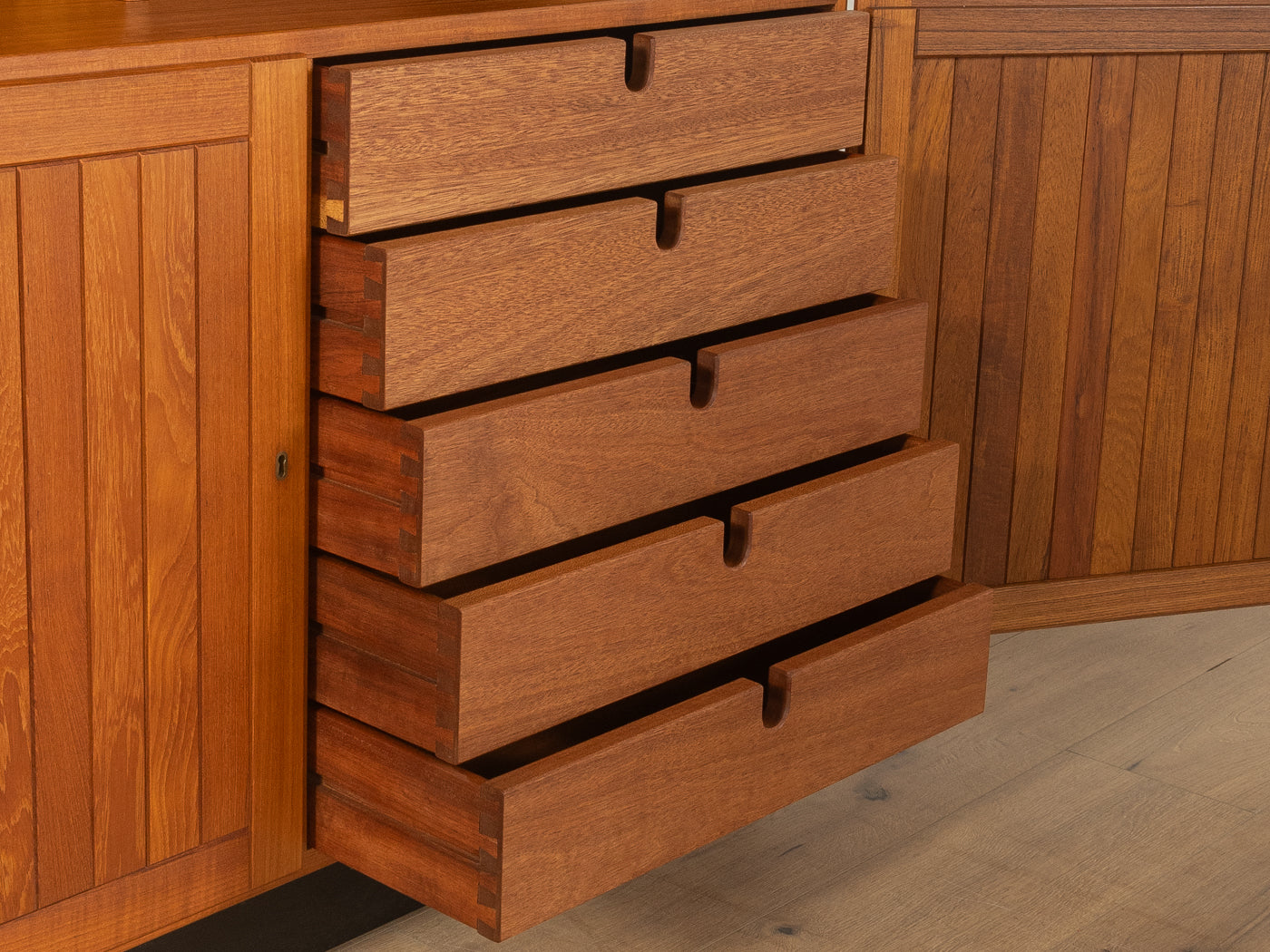 1960s chest of drawers, Poul Hundevad – MCF Select