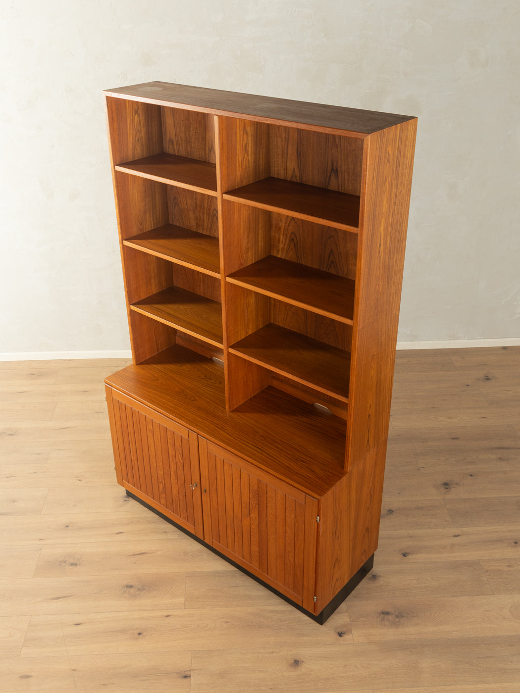 1960s chest of drawers, Poul Hundevad – MCF Select