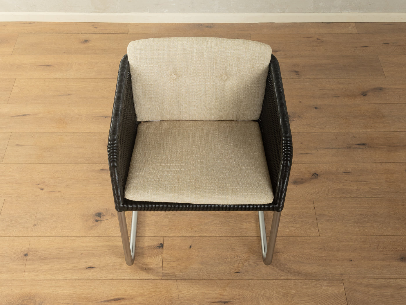 D44 Freischwinger, Tecta