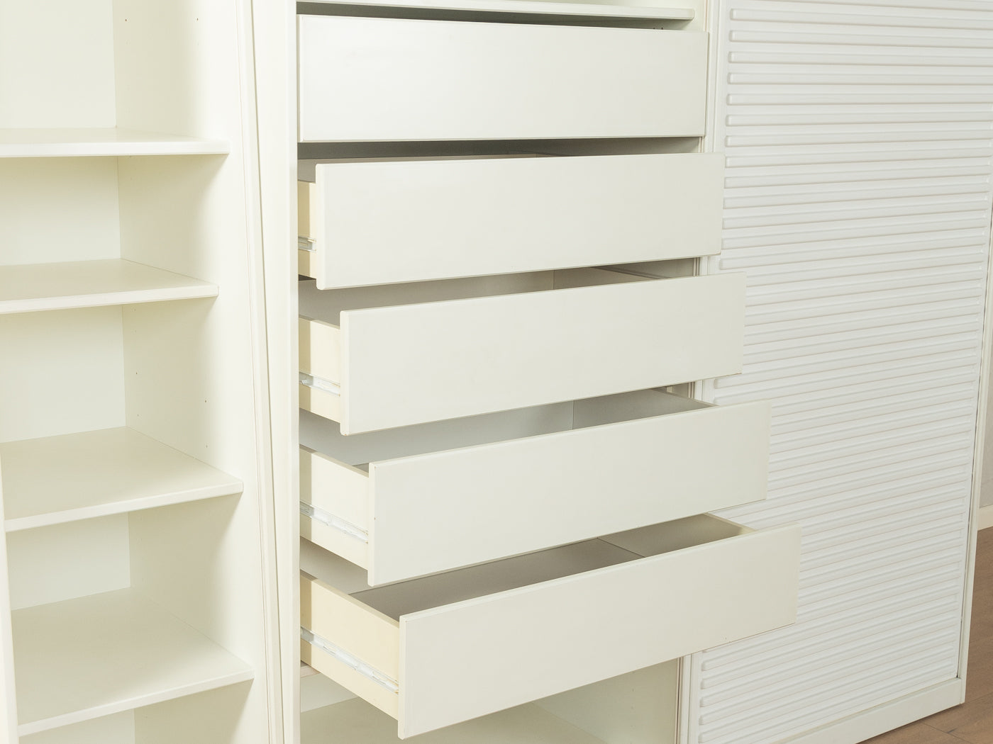 1990er Jahre Rollladenschrank-Set - Bild 11