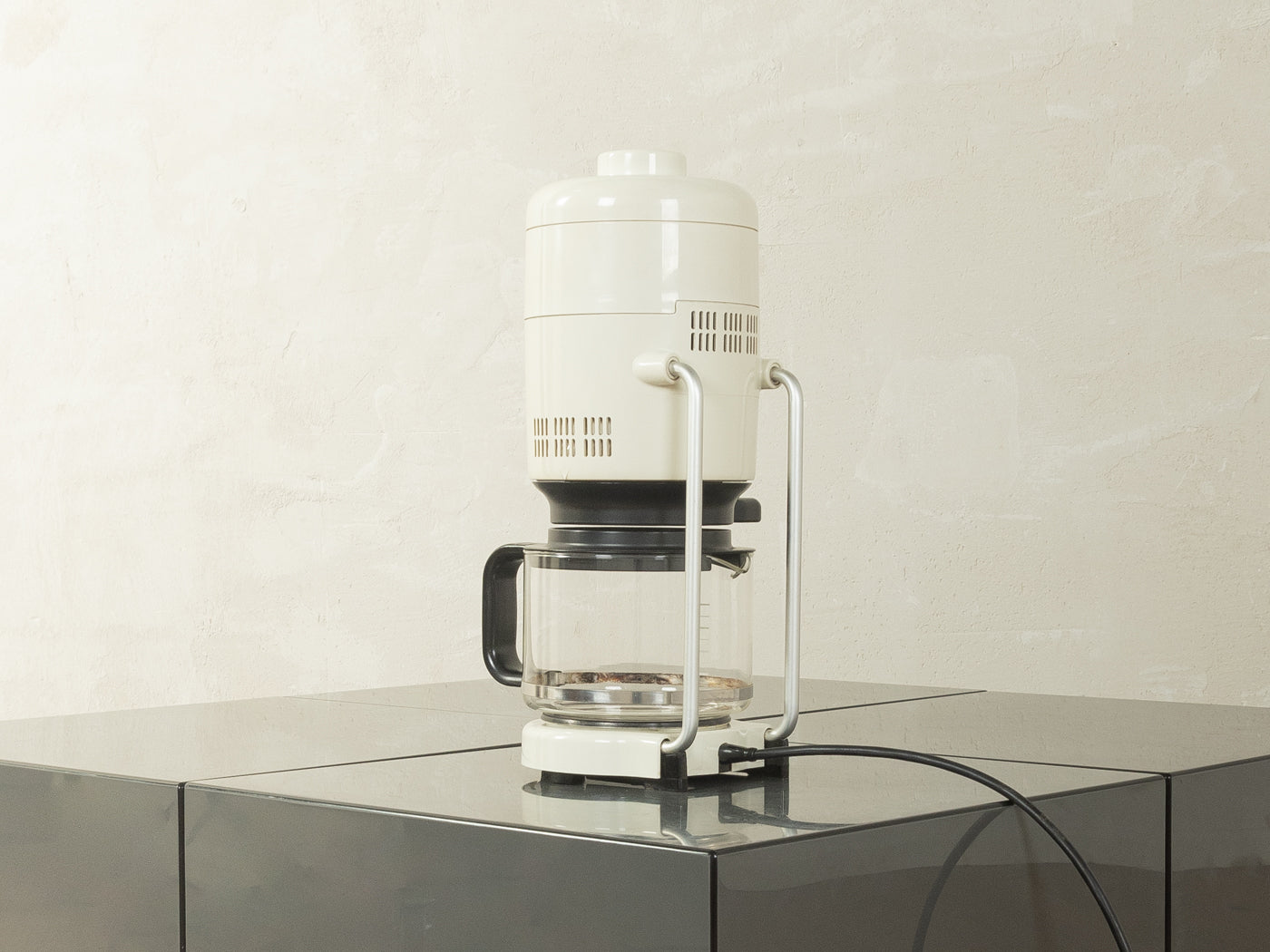 【未使用新品】 BRAUN ABK40 type 4823 MOMA Buy Braun KF 20 Coffee Maker Dieter Rams 70s | MCF | MCF Select