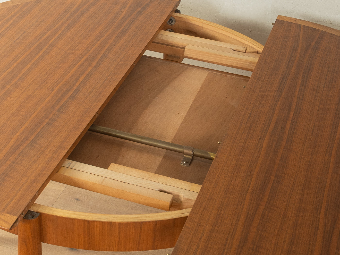 1960er Jahre Butterfly Esstisch, Lübke