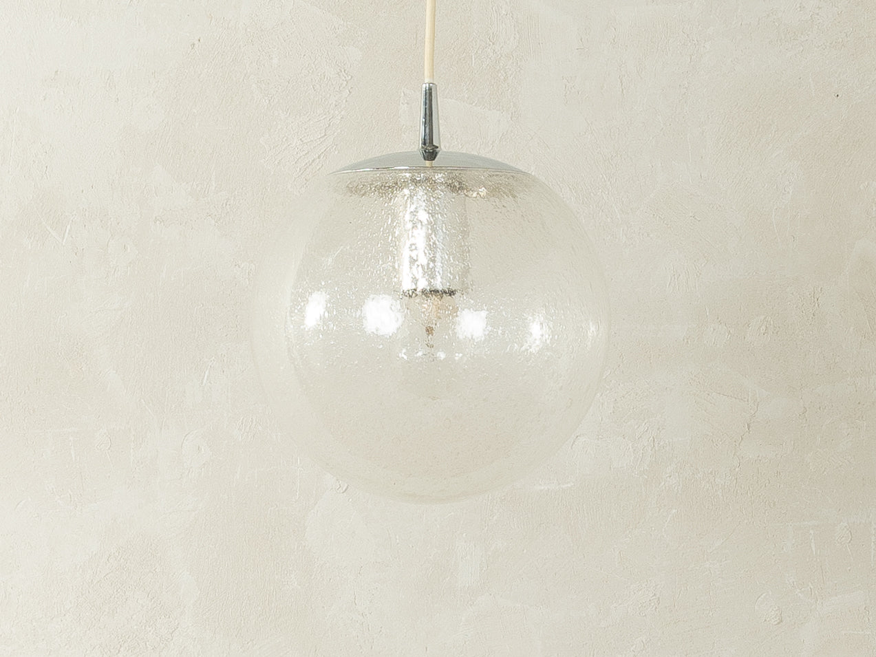 1950er Jahre Kugel-Deckenlampe, Peill & Putzler - Bild 2