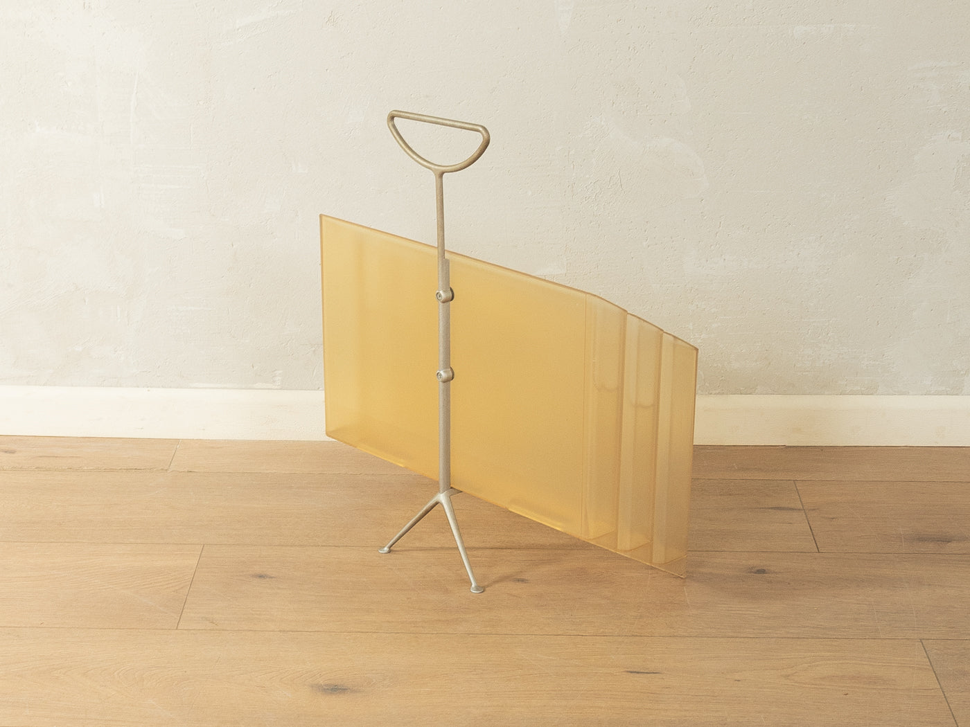 Zeitungsständer, Andries und Hiroko van Onck, Magis - Bild 9