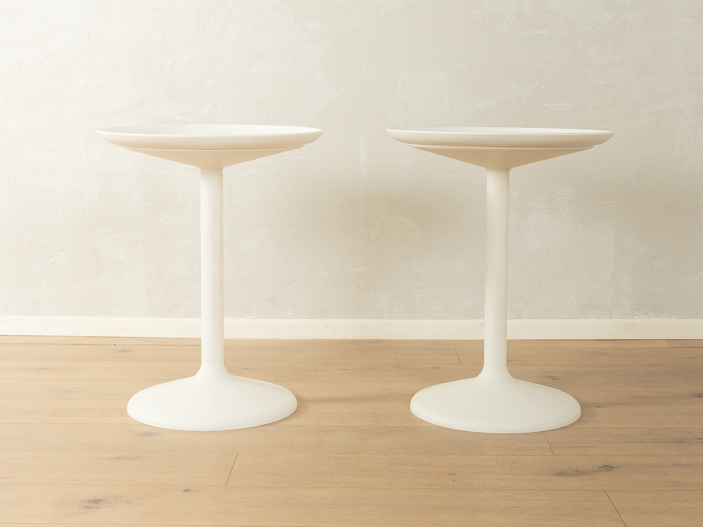 SÄNDSKAR Tulip Beistelltische, Thomas Sandell, IKEA