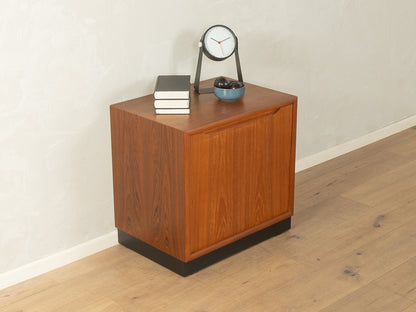 1960s chest of drawers