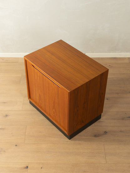 1960s chest of drawers