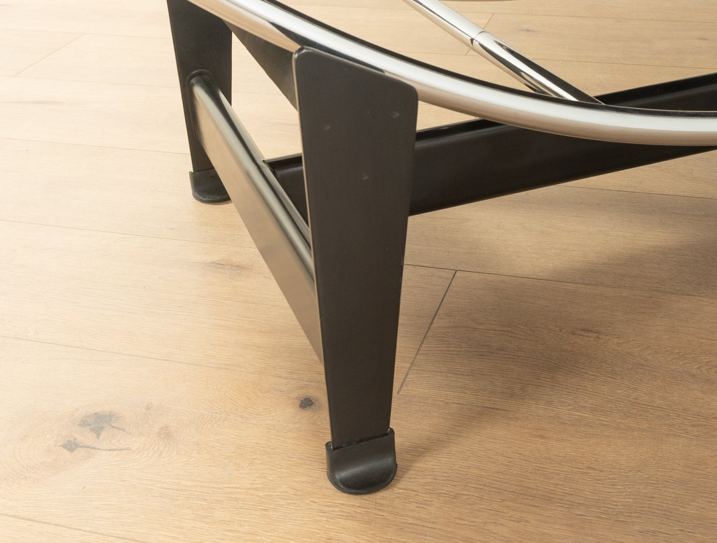 LC4 Chaise Longue, Le Corbusier, Cassina