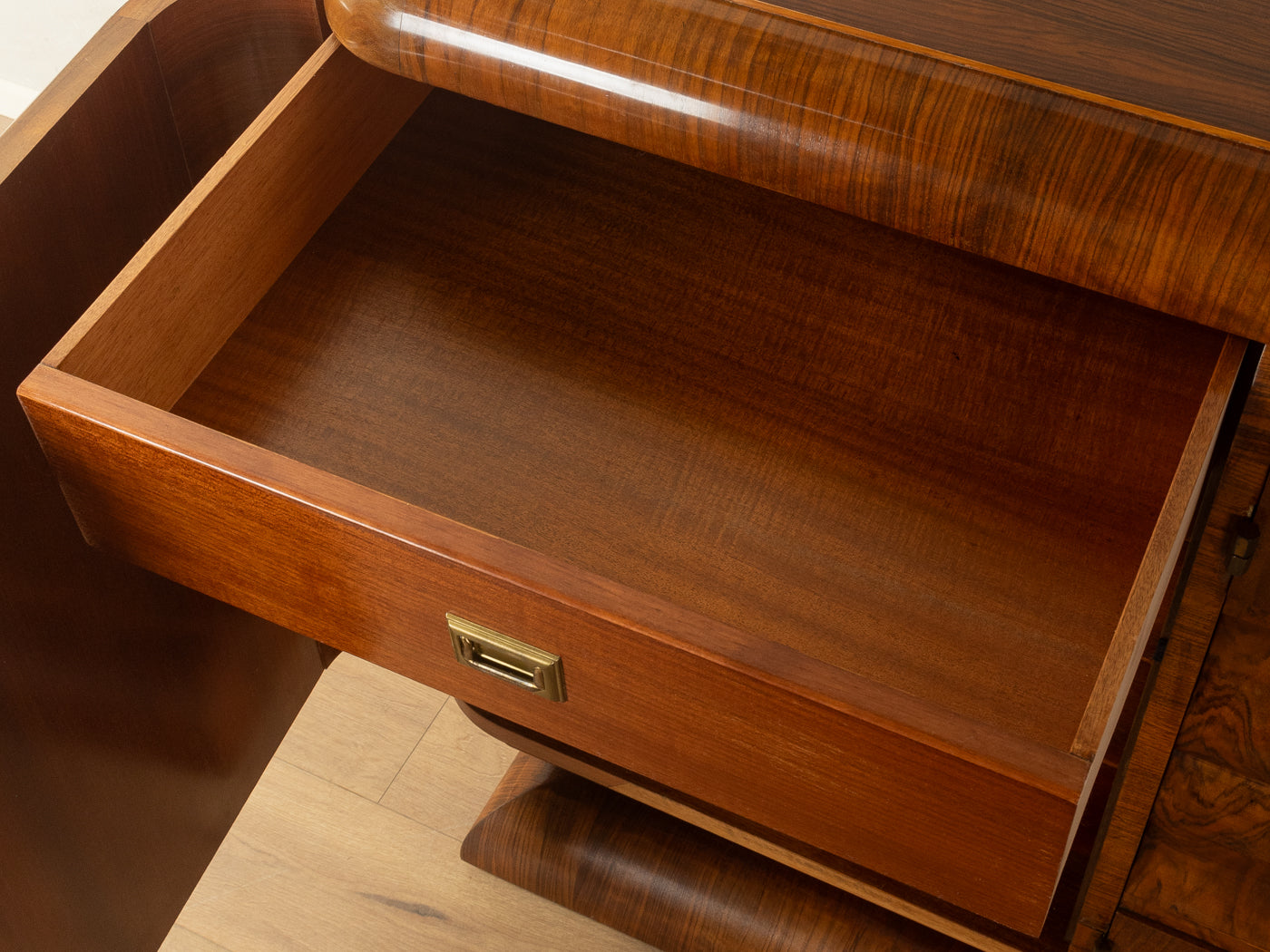 1920er Jahre Art déco Sideboard