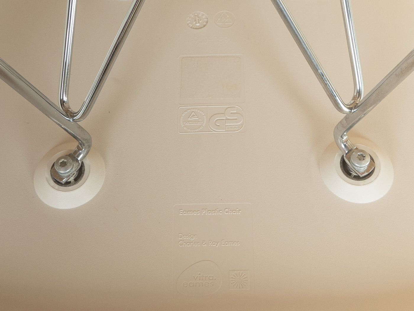 Plastic Side Chair DSR, Charles & Ray Eames, Vitra - Bild 6