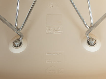 Plastic Side Chair DSR, Charles & Ray Eames, Vitra - Bild 6