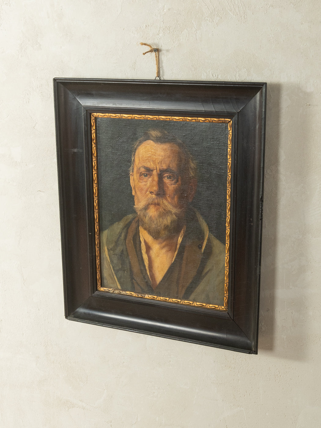 Oil painting on wood, portrait in the style of the Munich School, 54cm x 65cm