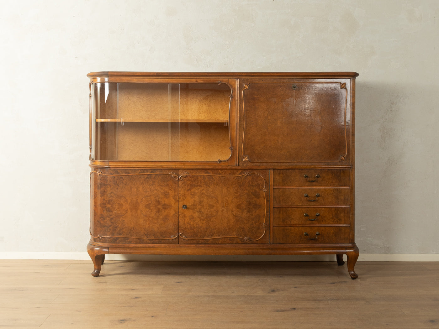 Antike 1930er Jahre Art déco Vitrine