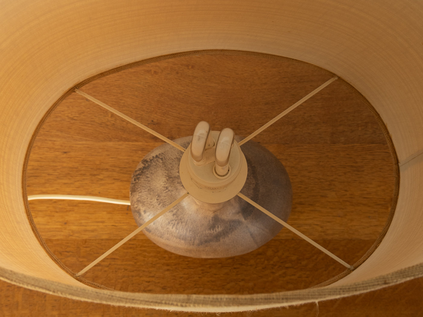 1970er Jahre Tischlampe mit Keramikfuß - Bild 8
