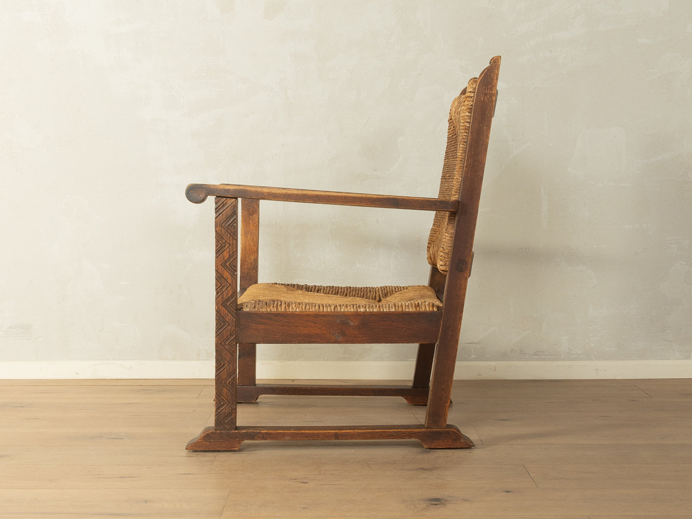 Brutalistischer Sessel