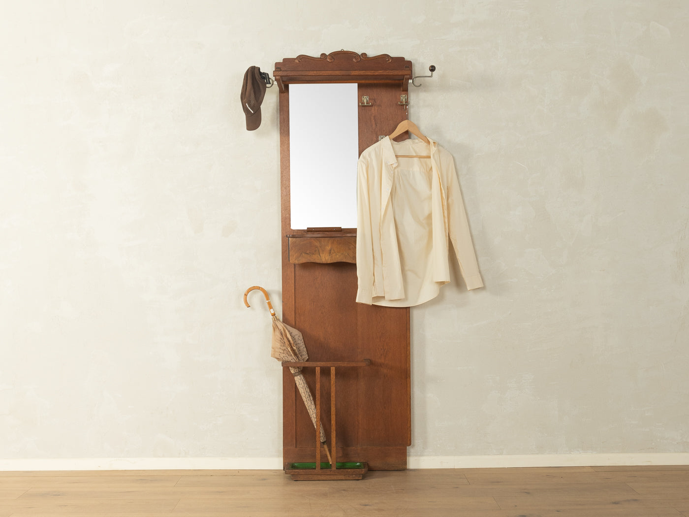 1920er Jahre Art Déco Garderobe - Bild 1